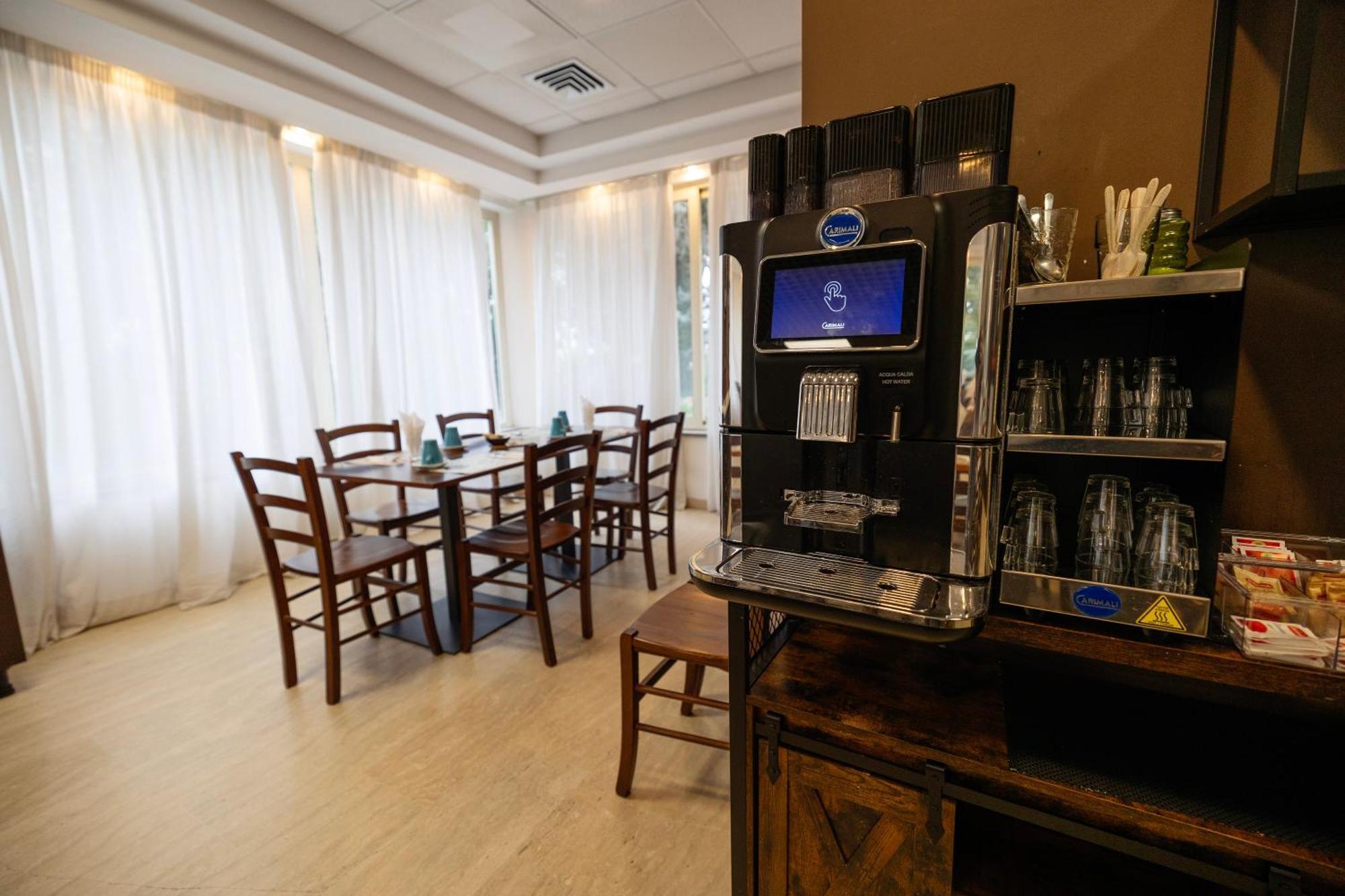 Scheppers Hotel Рим Екстер'єр фото