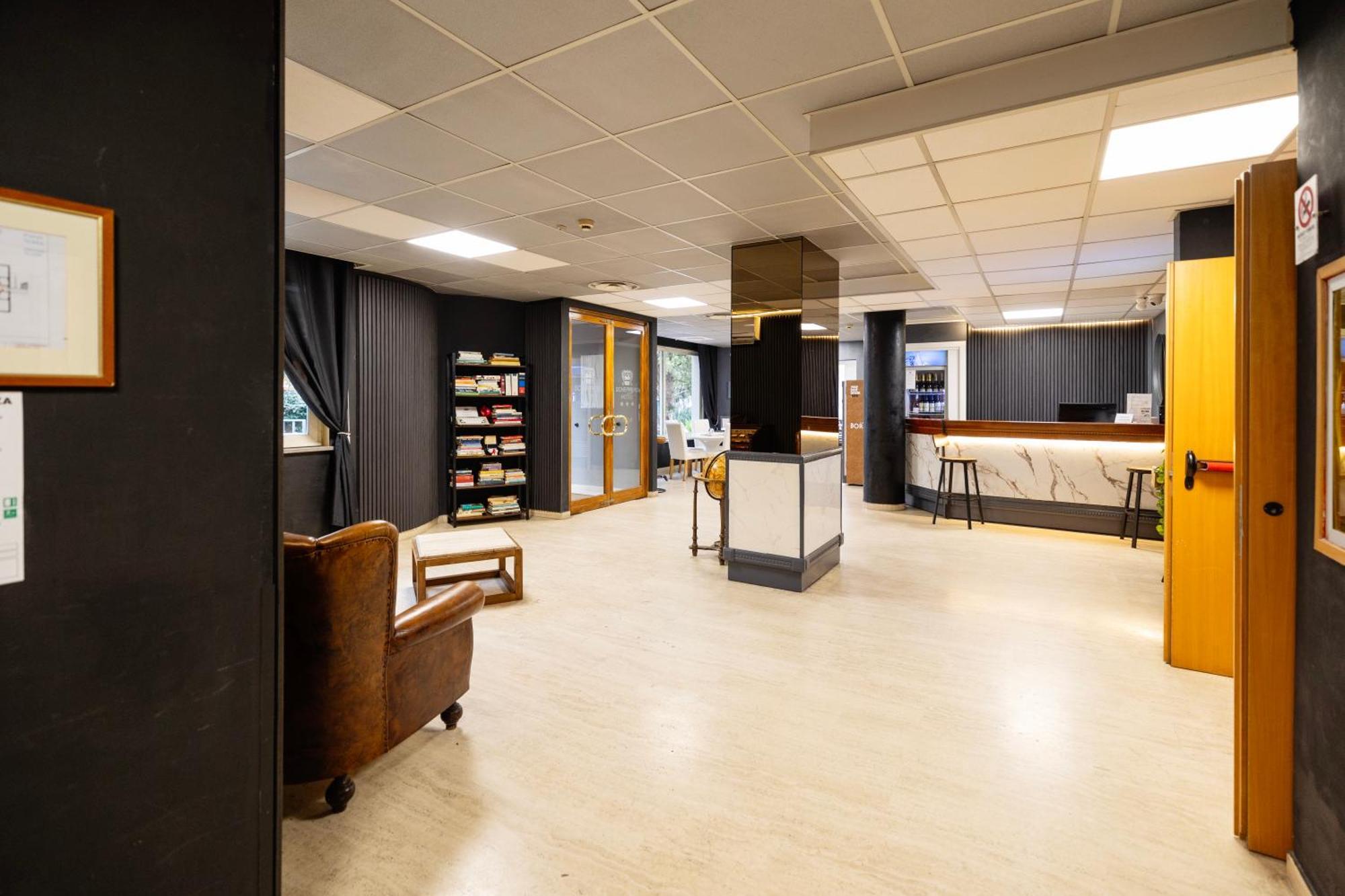 Scheppers Hotel Рим Екстер'єр фото