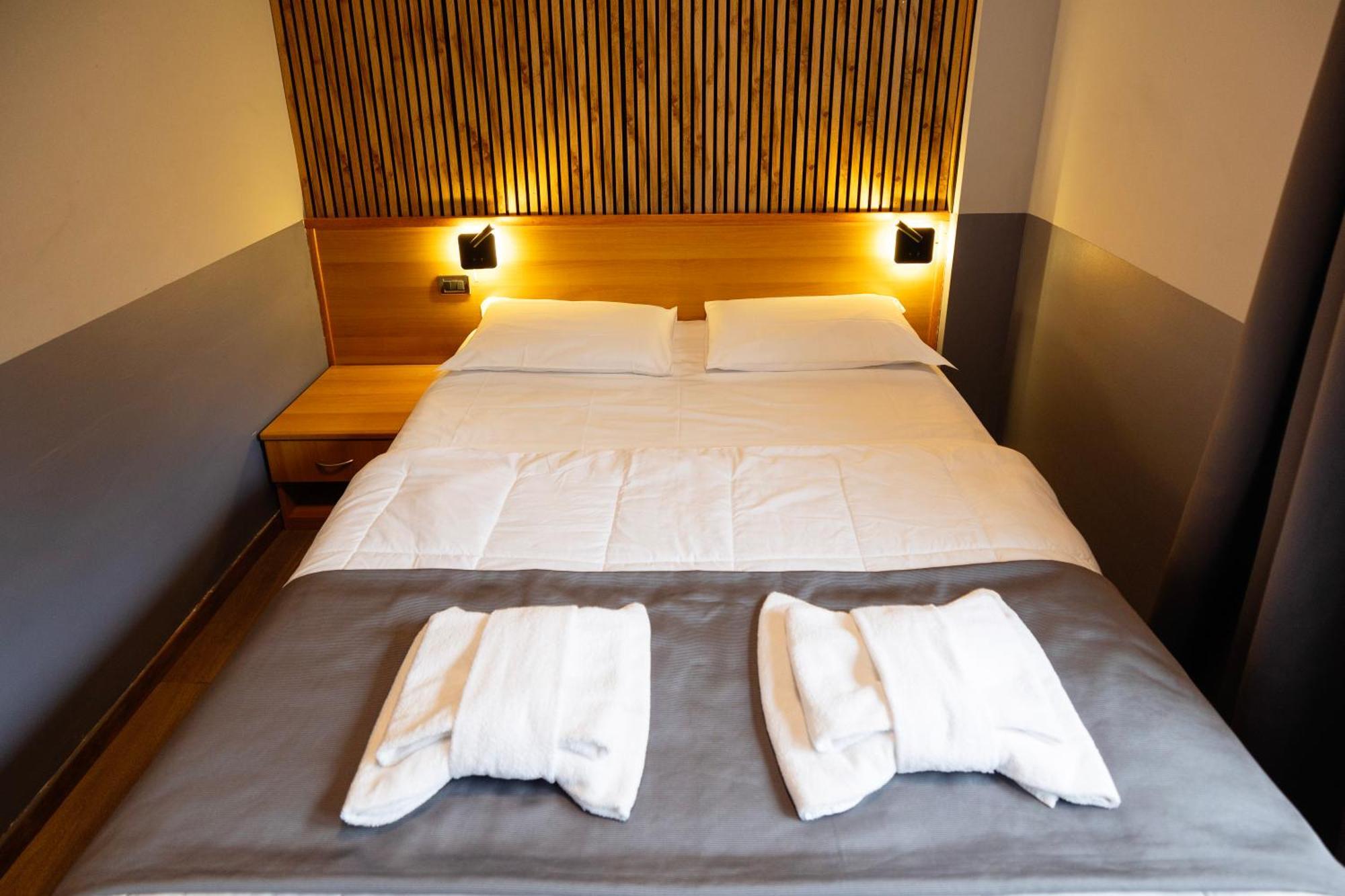Scheppers Hotel Рим Екстер'єр фото