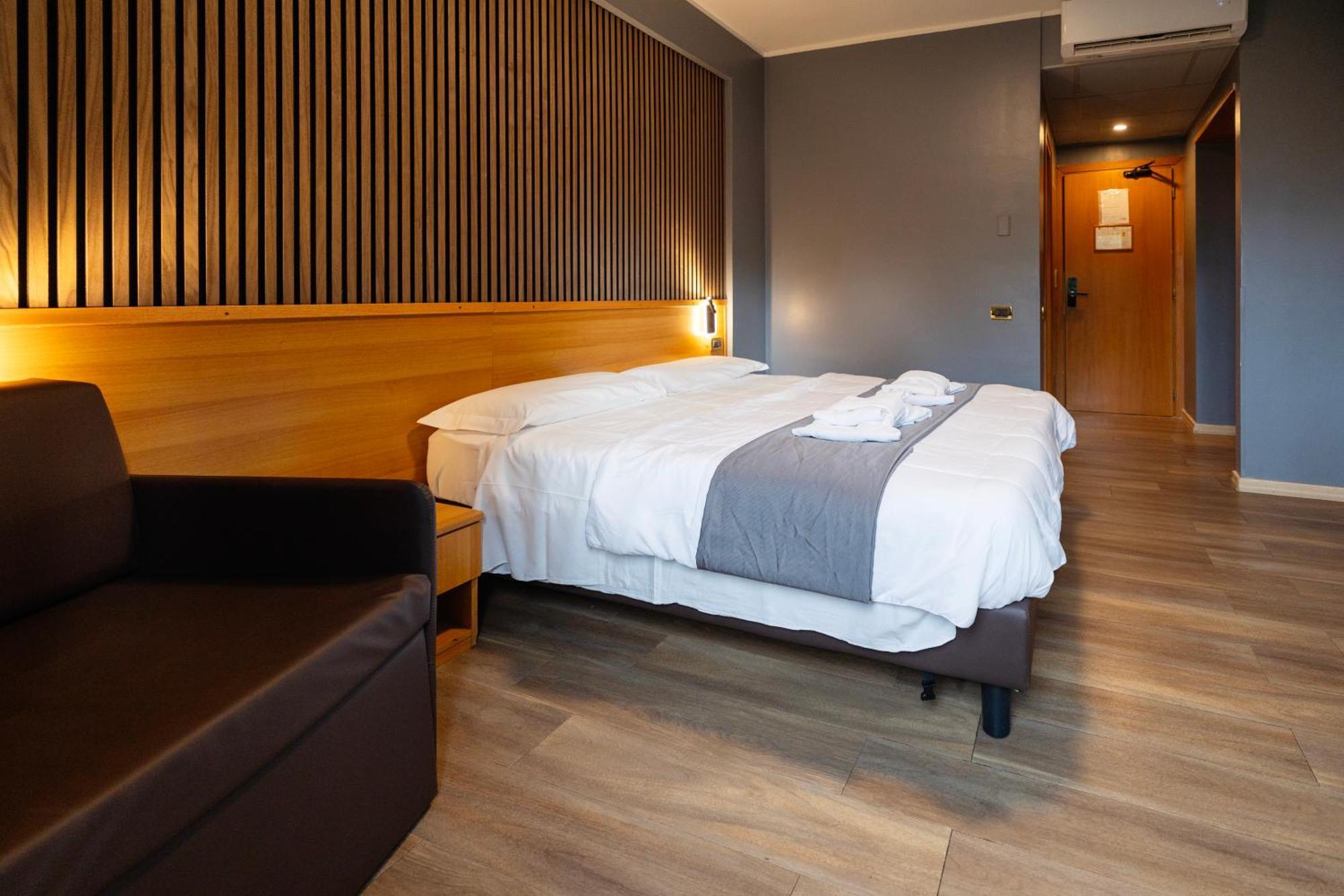 Scheppers Hotel Рим Екстер'єр фото